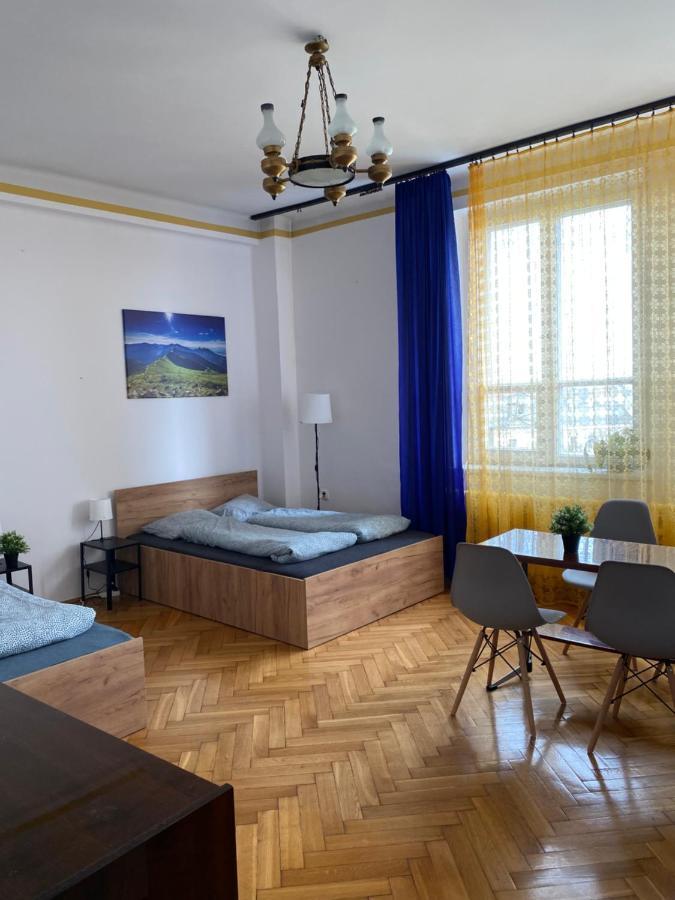 Vintage Rooms In Old Town Cracóvia Exterior foto